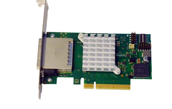 PXH812 Gen 3 Host/Target Adapter 製品画像